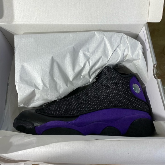 Men's Jordan 13 Retro "Court Purple" Black/Court Purple-White (DJ5982 015). - Picture 3 of 9